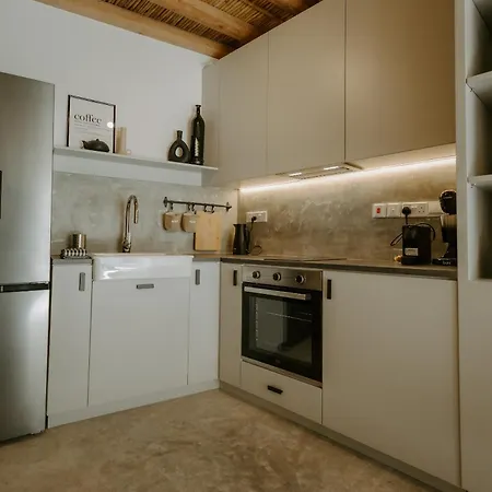 Smaragda's Guest Apartman