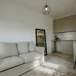 Smaragda's Guest Апартаменты *