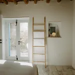 Smaragda's Guest
