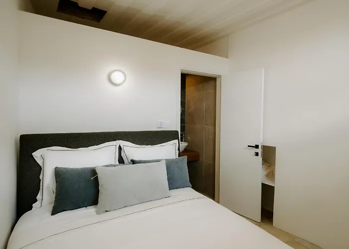 Smaragda's Guest * Lemesos